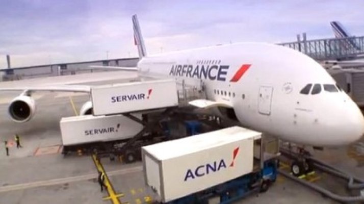 Zboruri low-cost, oferite de Air France